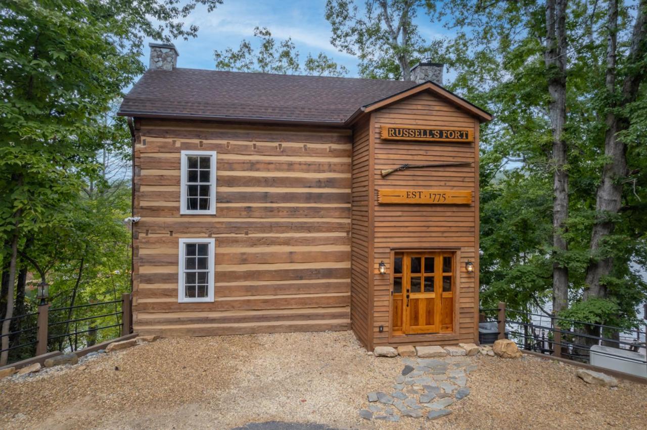 Вілла Russell'S Fort At White Oak Point: Historical Cabin On Lake Lure, Luxury, Direct Lake Access! Екстер'єр фото