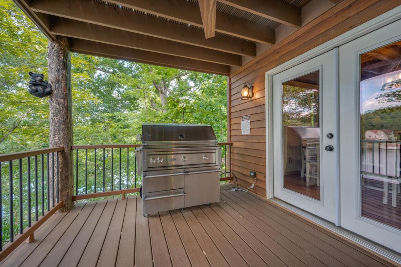 Вілла Russell'S Fort At White Oak Point: Historical Cabin On Lake Lure, Luxury, Direct Lake Access! Екстер'єр фото